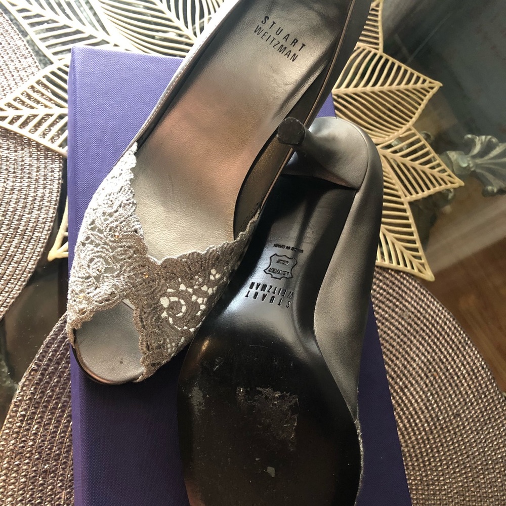 Stuart Weitzman - Picture 6 of 9